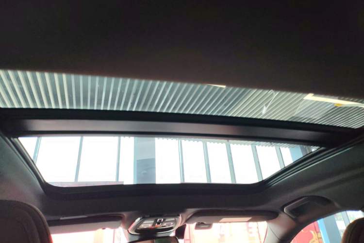 Used Volvo S60 2024 B4 Zhiyi Luxury Edition Headliner