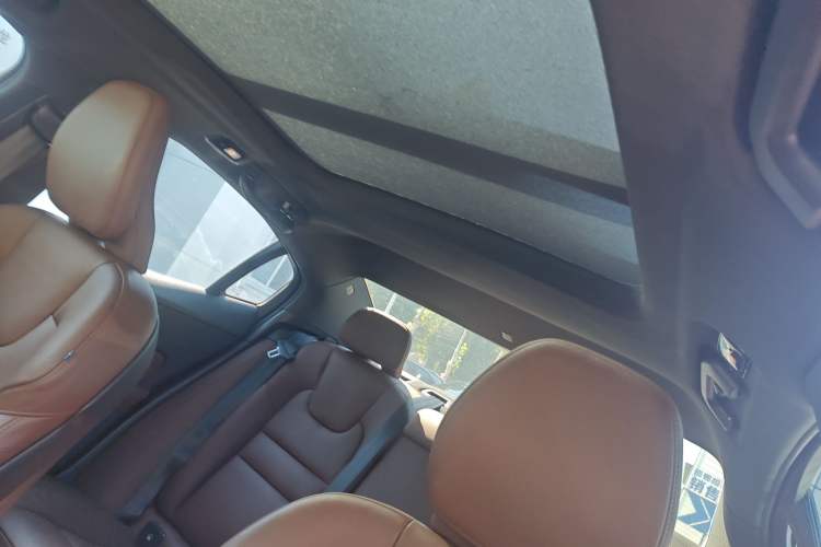 Used Volvo S60 2024 B4 Zhiyuan Luxury Edition Headliner