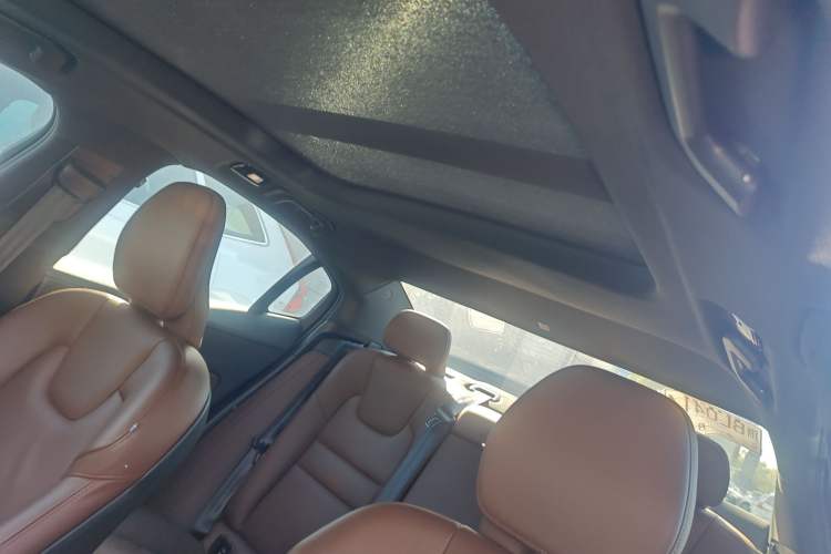 Used Volvo S60 2024 B4 Zhiyuan Luxury Edition Headliner