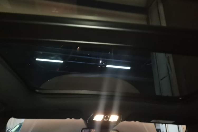 Used Volvo S60 2024 B4 Zhiyi Luxury Edition Headliner