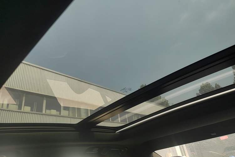 Used Volvo S60 2024 B4 Zhiyuan Luxury Edition Headliner