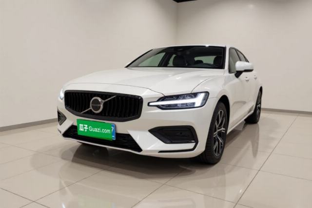 Used Volvo S60 2024 B4 Zhiyi Luxury Edition