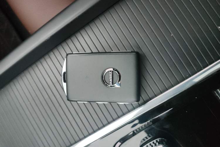 Used Volvo S60 2024 B4 Zhiyi Luxury Edition Interior 1