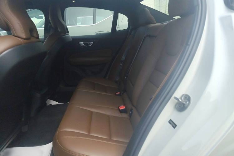 Used Volvo S60 2024 B4 Zhiyuan Luxury Edition Interior 1