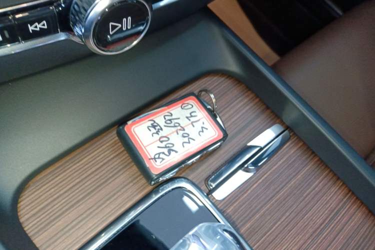 Used Volvo S60 2024 B4 Zhiyuan Luxury Edition Interior 1