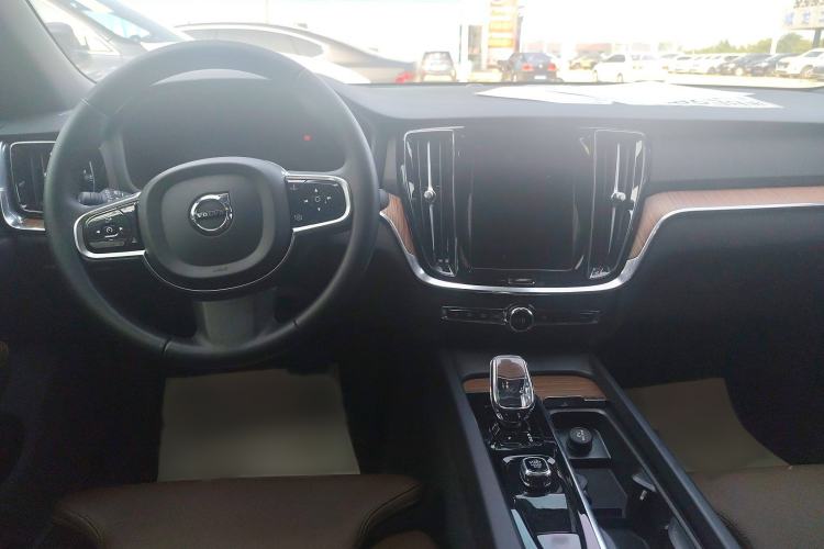 Used Volvo S60 2024 B4 Zhiyuan Luxury Edition Interior 3
