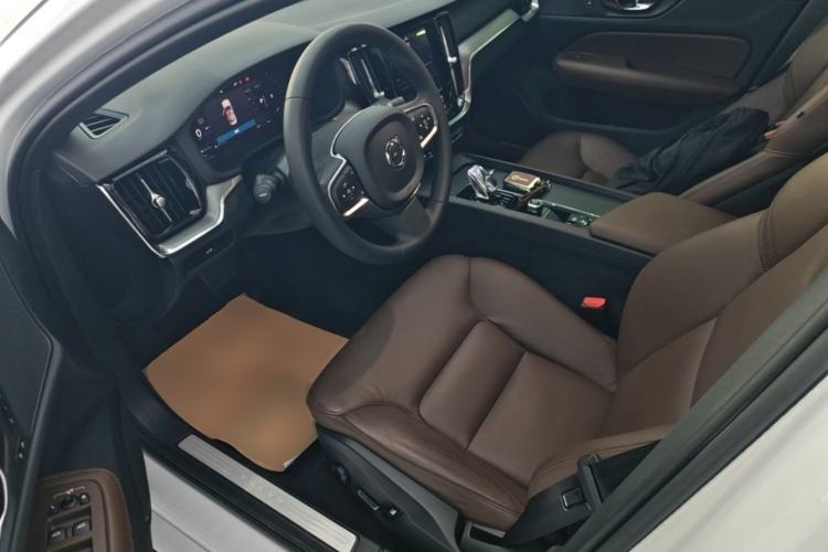 Used Volvo S60 2024 B4 Zhiyi Luxury Edition Left Front Seat