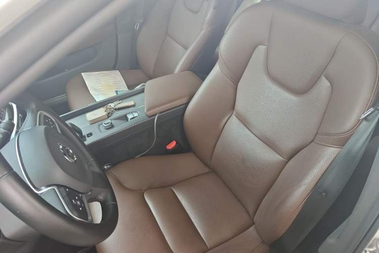 Used Volvo S60 2024 B4 Zhiyi Luxury Edition Left Front Seat