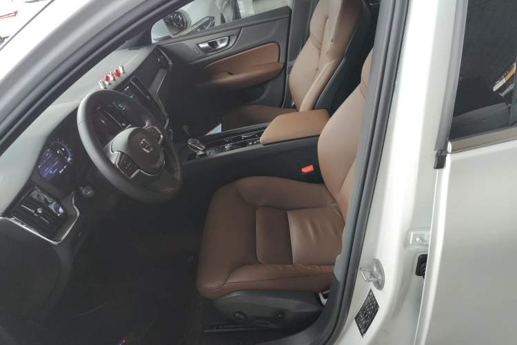 Used Volvo S60 2024 B4 Zhiyi Luxury Edition Left Front Seat