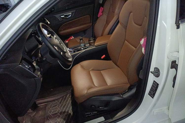 Used Volvo S60 2024 B4 Zhiyi Luxury Edition Left Front Seat