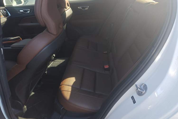 Used Volvo S60 2024 B4 Zhiyuan Luxury Edition Left Rear Seat