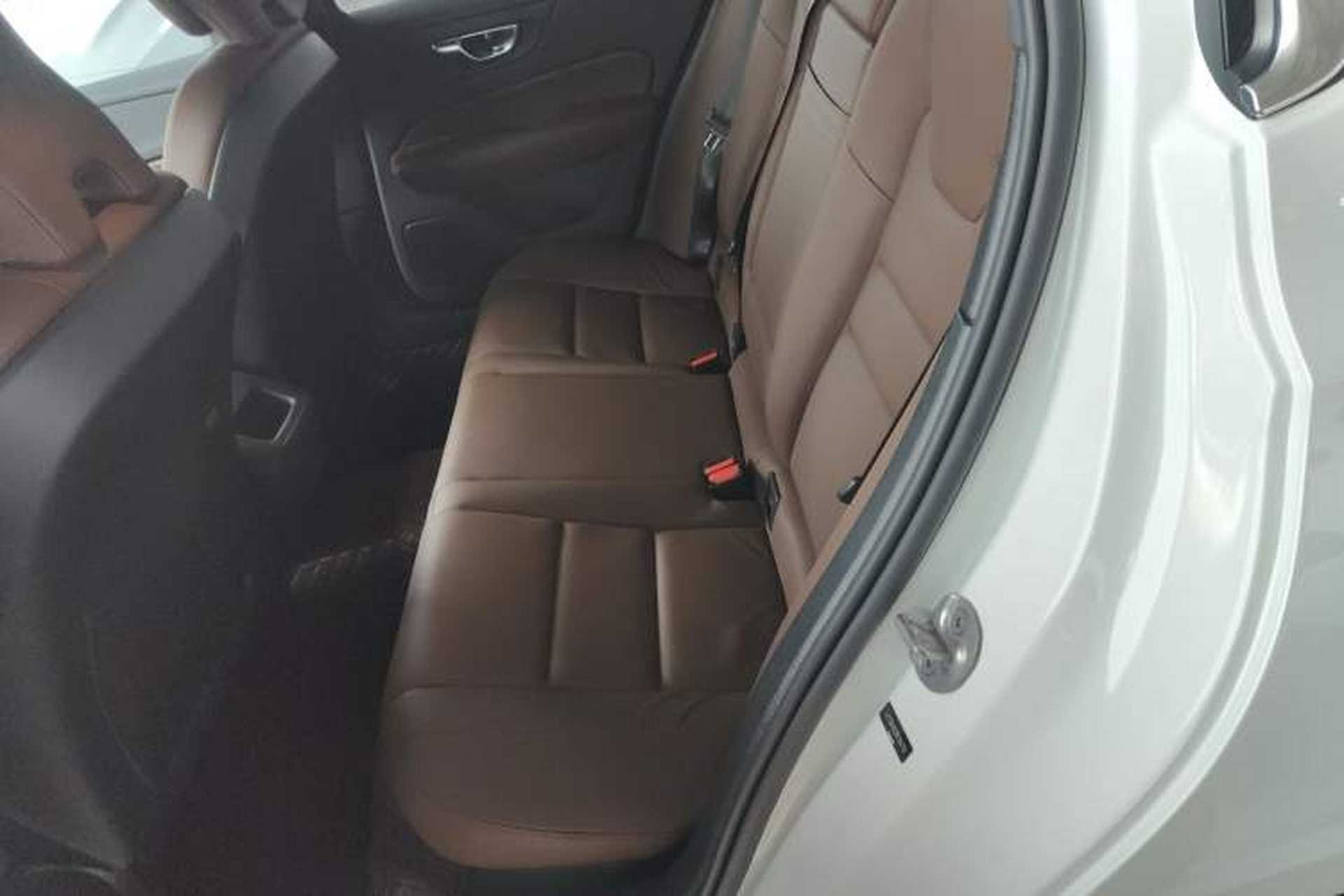 Used Volvo S60 2024 B4 Zhiyi Luxury Edition Left Rear Seat