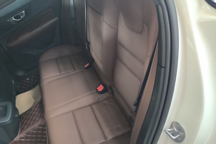 Used Volvo S60 2024 B4 Zhiyi Luxury Edition Left Rear Seat