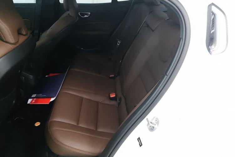 Used Volvo S60 2024 B4 Zhiyuan Luxury Edition Left Rear Seat