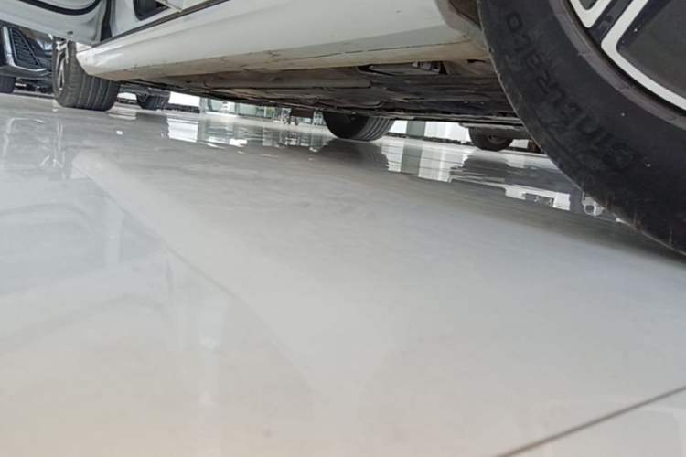 Used Volvo S60 2024 B4 Zhiyi Luxury Edition Left Side Sill