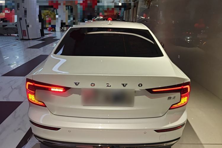 Used Volvo S60 2024 B4 Zhiyi Luxury Edition Rear
