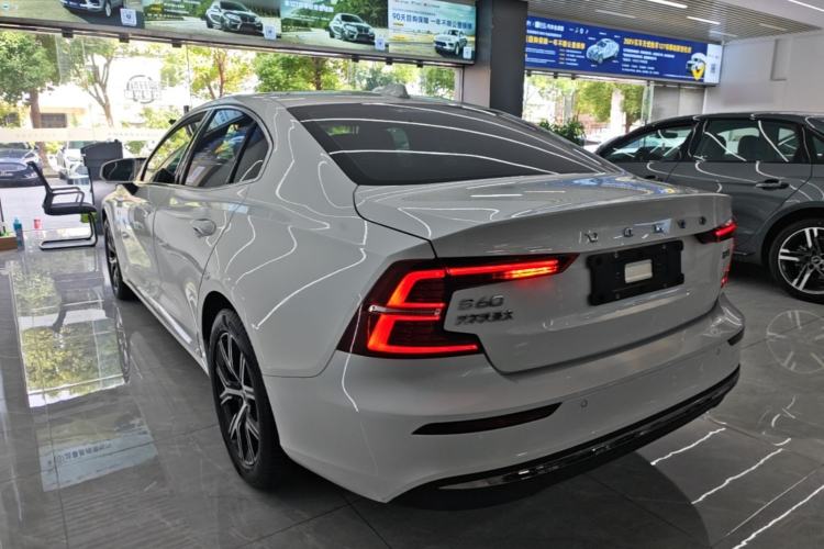 Used Volvo S60 2024 B4 Zhiyi Luxury Edition Rear Left 45 Deg