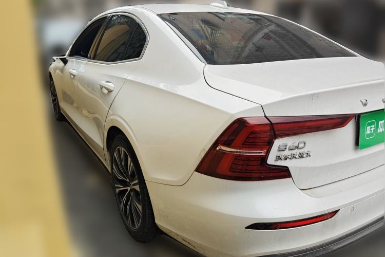 Used Volvo S60 2024 B4 Zhiyuan Luxury Edition Rear Left 45 Deg