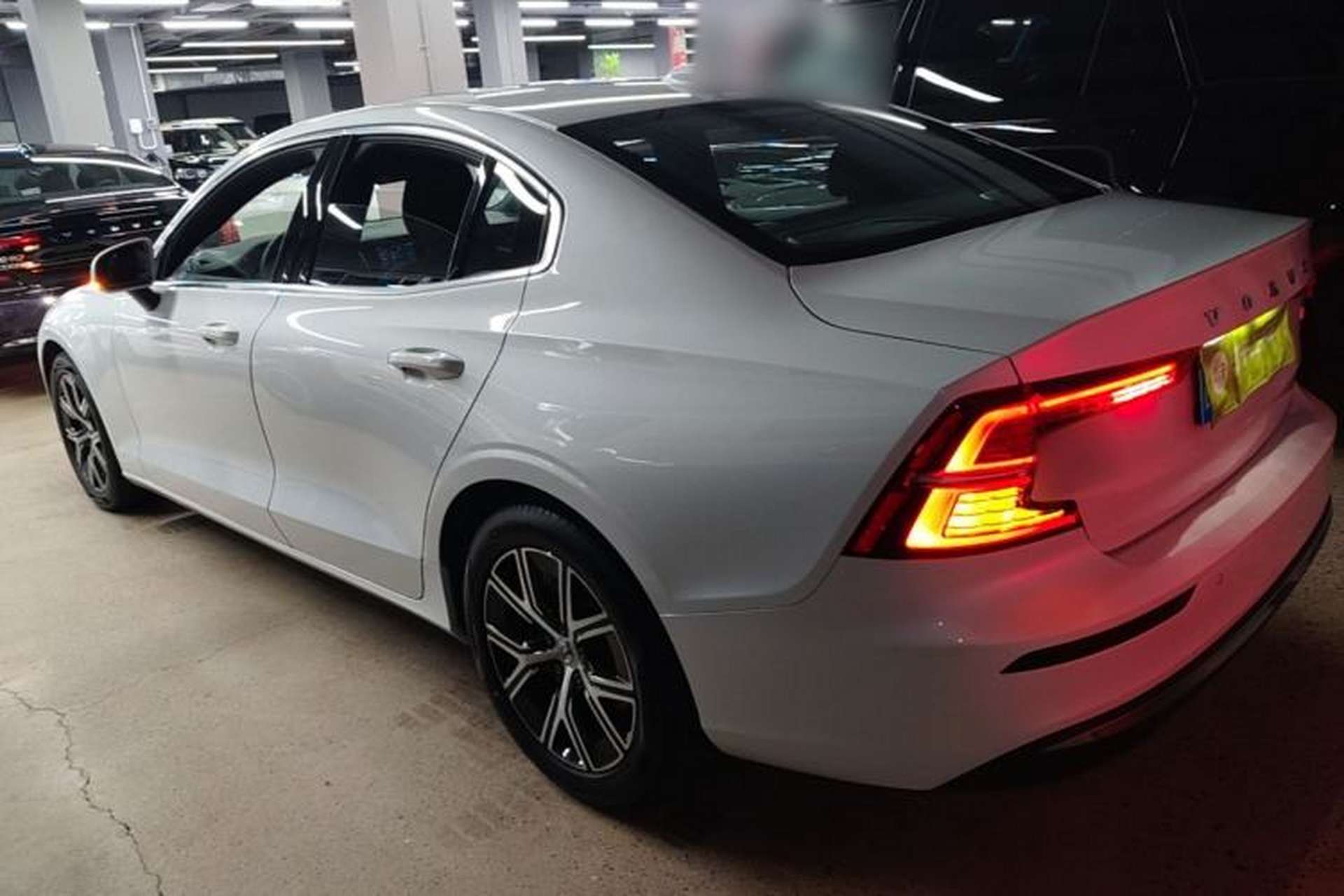 Used Volvo S60 2024 B4 Zhiyi Luxury Edition Rear Left 45 Deg