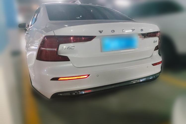 Used Volvo S60 2024 B4 Zhiyuan Luxury Edition Rear Left 45 Deg