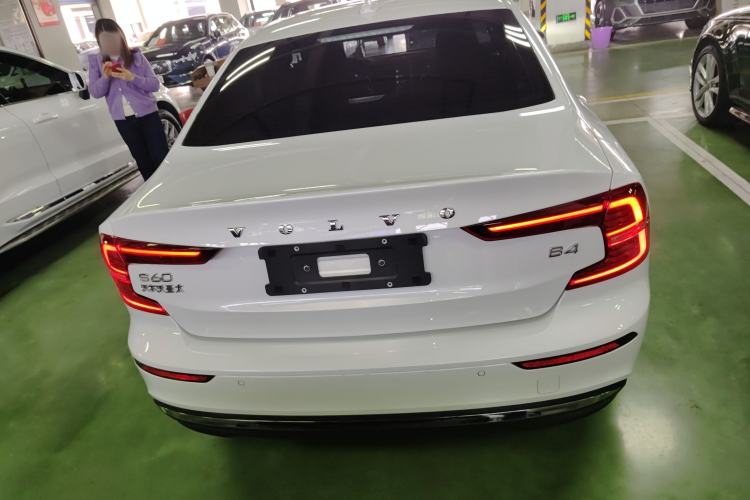 Used Volvo S60 2024 B4 Zhiyuan Luxury Edition Rear