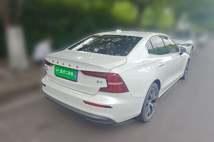 Used Volvo S60 2024 B4 Zhiyi Luxury Edition Rear Right 45 Deg