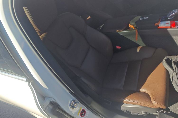 Used Volvo S60 2024 B4 Zhiyuan Luxury Edition Right Front Seat