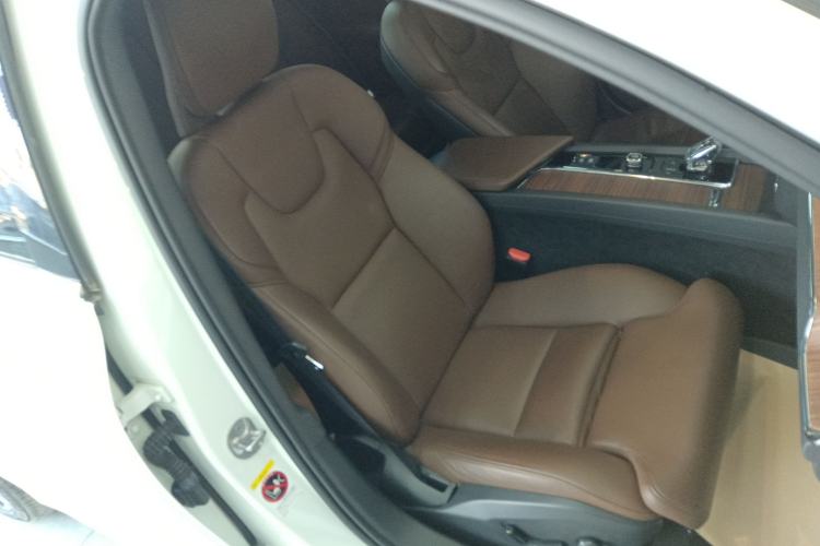Used Volvo S60 2024 B4 Zhiyuan Luxury Edition Right Front Seat