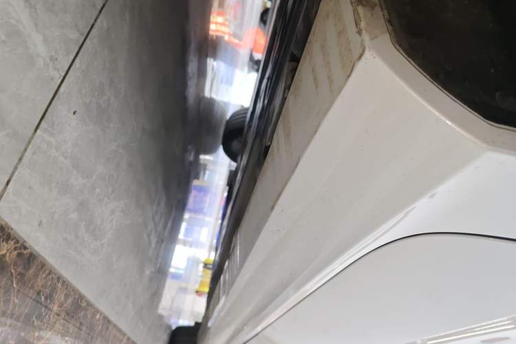 Used Volvo S60 2024 B4 Zhiyuan Luxury Edition Right Side Sill