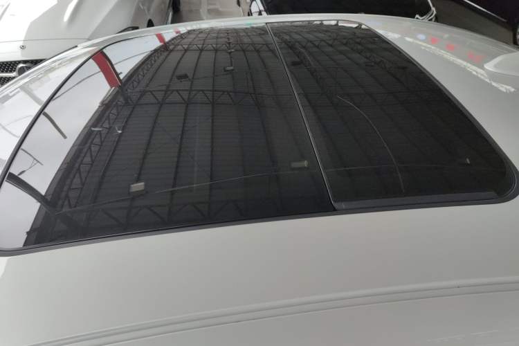 Used Volvo S60 2024 B4 Zhiyi Luxury Edition Roof