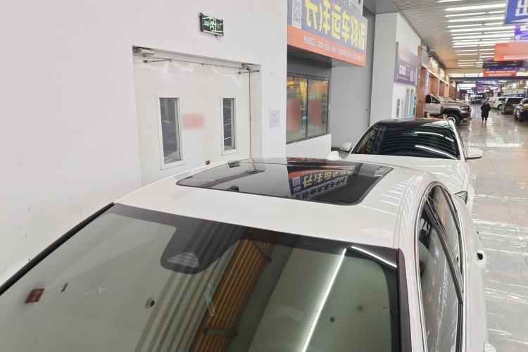 Used Volvo S60 2024 B4 Zhiyuan Luxury Edition Roof