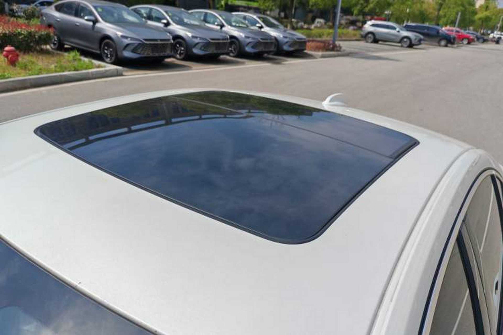 Used Volvo S60 2024 B4 Zhiyi Luxury Edition Roof
