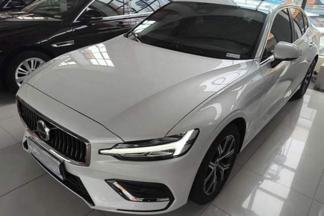 Used Volvo S60 2024 B4 Zhiyi Luxury Edition