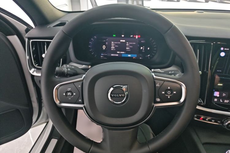 Used Volvo S60 2024 B4 Zhiyi Luxury Edition Steering Wheel