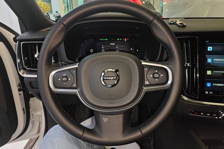 Used Volvo S60 2024 B4 Zhiyi Luxury Edition Steering Wheel