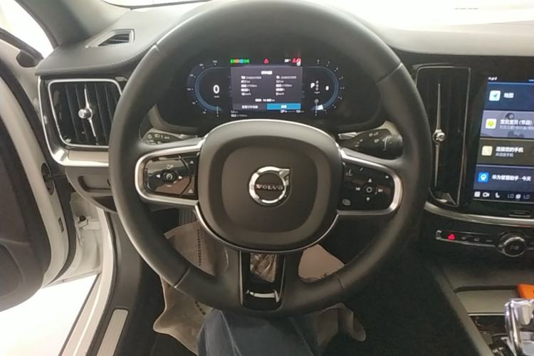 Used Volvo S60 2024 B5 Zhiya Sport Edition Steering Wheel