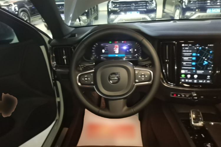 Used Volvo S60 2024 B4 Zhiyi Luxury Edition Steering Wheel