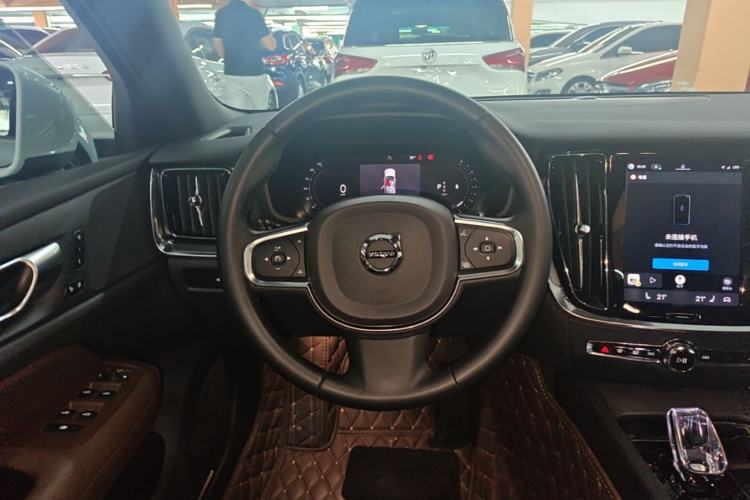 Used Volvo S60 2024 B4 Zhiyi Luxury Edition Steering Wheel
