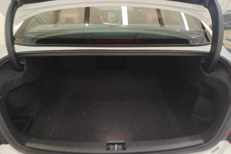 Used Volvo S60 2024 B4 Zhiyuan Luxury Edition Trunk