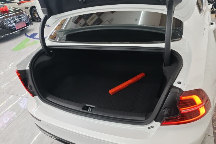 Used Volvo S60 2024 B4 Zhiyuan Luxury Edition Trunk