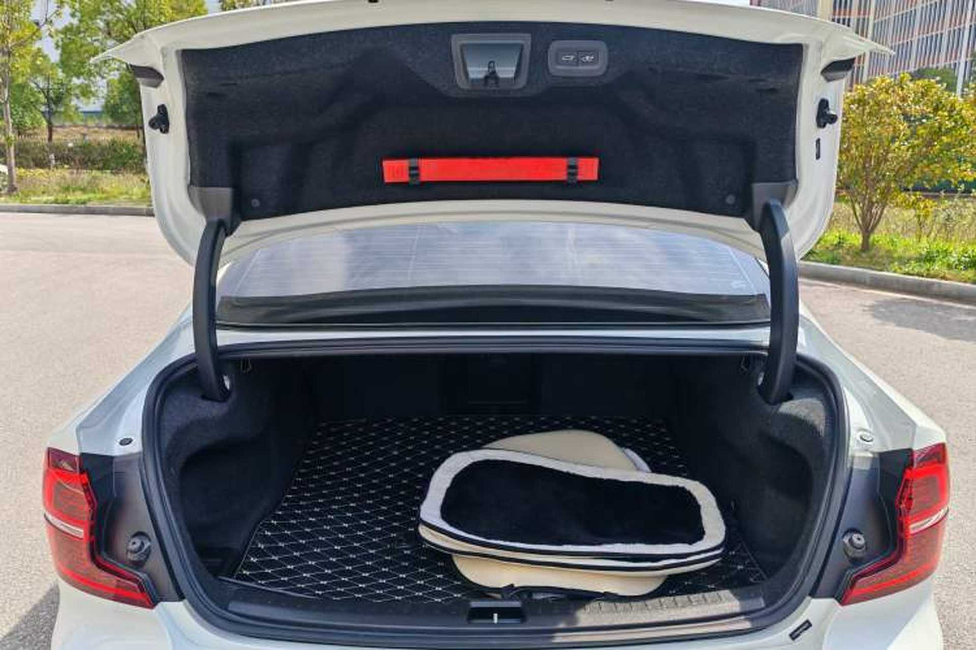Used Volvo S60 2024 B4 Zhiyi Luxury Edition Trunk