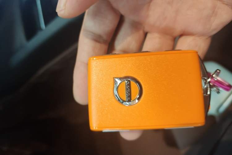 Used Volvo S60 2024 B4 Zhiyi Luxury Edition Vehicle Key