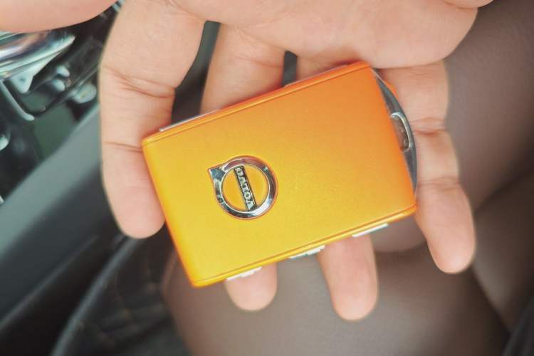 Used Volvo S60 2024 B4 Zhiyi Luxury Edition Vehicle Key