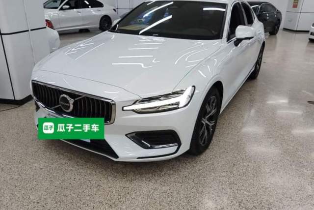 Used Volvo S60 2024 B4 Zhiyi Luxury Edition
