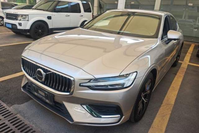 Used Volvo S60 2024 B4 Zhiyi Luxury Edition