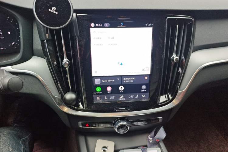 Used Volvo S60 2025 B4 Zhiyi Luxury Edition Audio And AC Panel