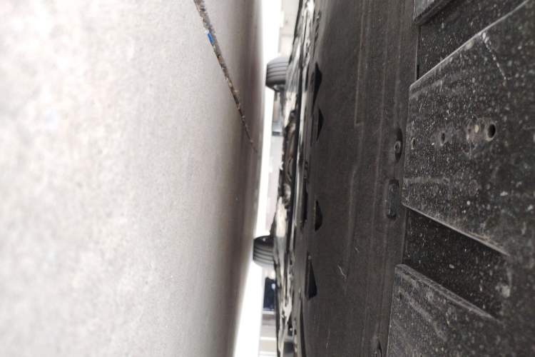 Used Volvo S60 2025 B4 Zhiyi Luxury Edition Chassis Front