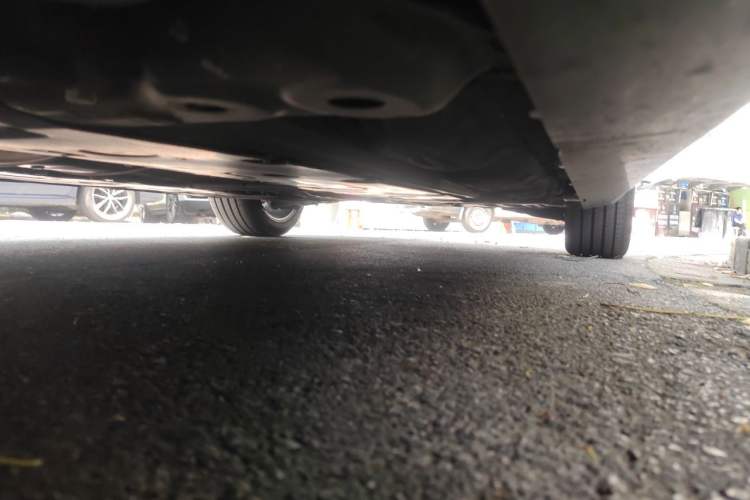 Used Volvo S60 2025 B5 Zhiya Sport Edition Chassis Front Left