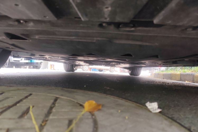 Used Volvo S60 2025 B5 Zhiya Sport Edition Chassis Front