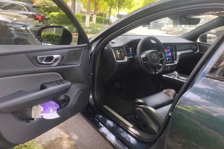 Used Volvo S60 2025 B5 Zhiya Sport Edition Driver Seat